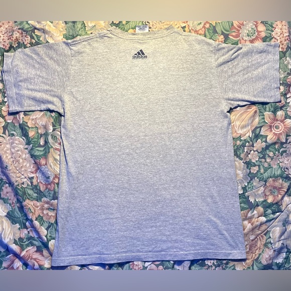 VINTAGE ADIDAS BASKETBALL T SHIRT - Picture 2 of 4